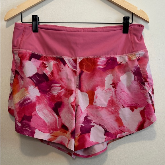 Athleta Pants - Athleta Run With It Shorts